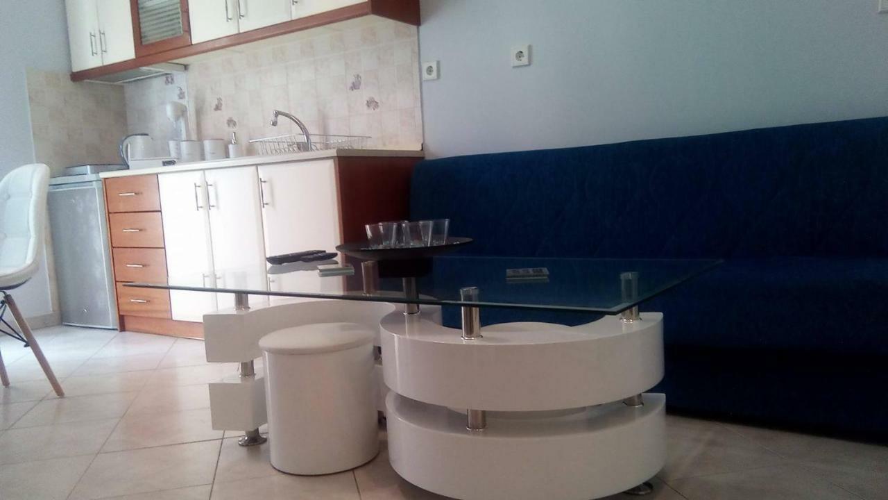 Amazing Apartment In The Center 알렉산드로폴리스 외부 사진
